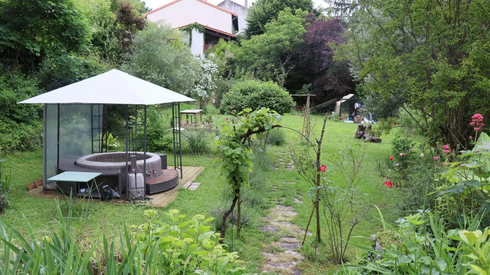 Bed & Breakfast Au Jardin Bed and Breakfast Moissac Frankrijk